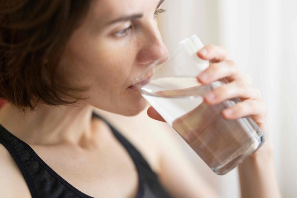 benefits of drinking hot water at night